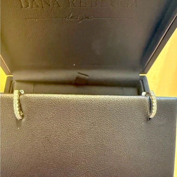 ✨ Dana Rebecca Designs DRD White Gold Diamond Huggies! (Second pair) ✨ - Picture 7 of 11